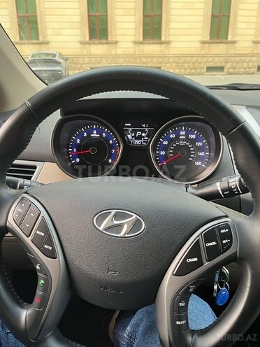 Hyundai Elantra 2014, 187,000 km - 1.8 l - Bakı