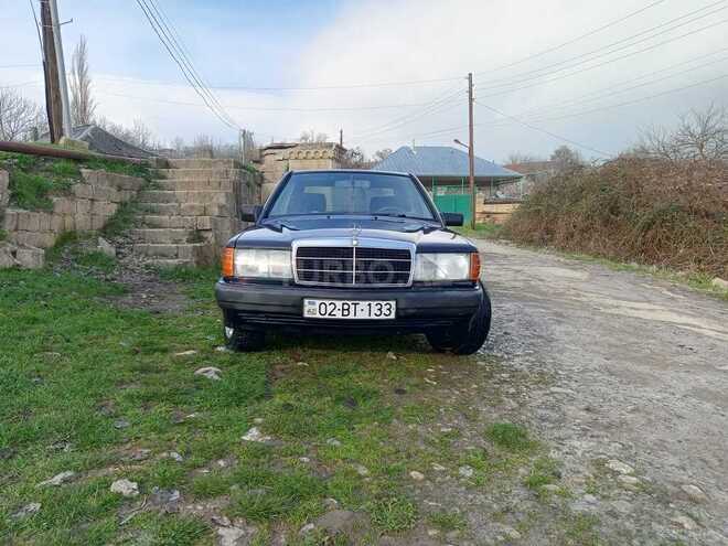 Mercedes 190 1992, 500,000 km - 1.8 l - Şamaxı