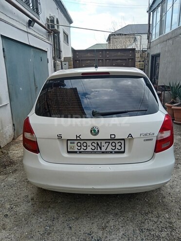 Skoda Fabia 2012, 300,000 km - 1.2 l - Bakı