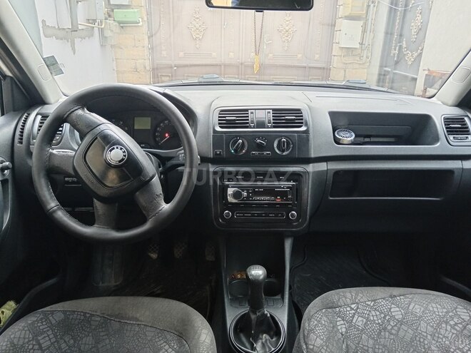 Skoda Fabia 2012, 300,000 km - 1.2 l - Bakı