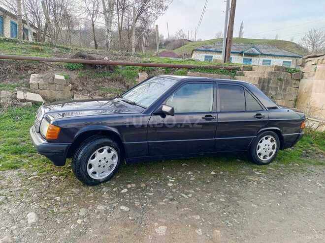 Mercedes 190 1992, 500,000 km - 1.8 l - Şamaxı