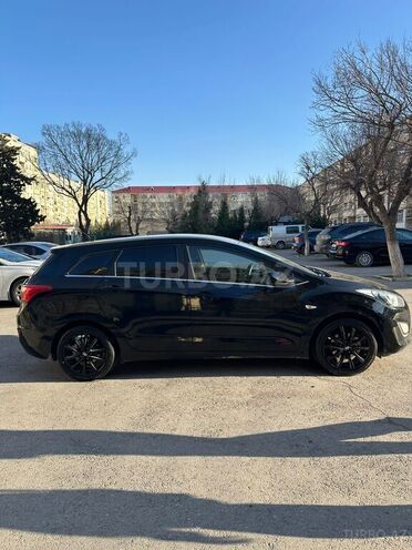 Hyundai i30 2015, 173,000 km - 1.4 l - Sumqayıt