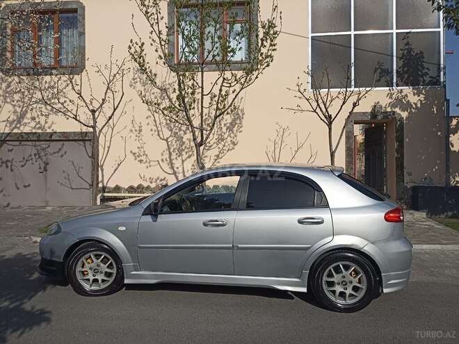 Chevrolet Lacetti 2007, 350,000 km - 1.6 l - Qax