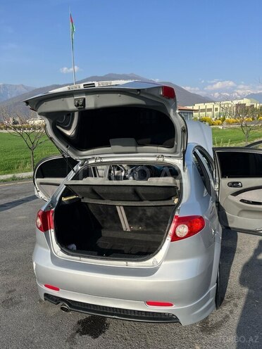Chevrolet Lacetti 2007, 350,000 km - 1.6 l - Qax
