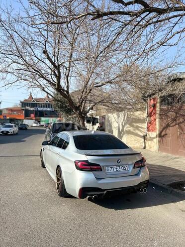 BMW 528 2015, 298,000 km - 2.0 l - Bakı