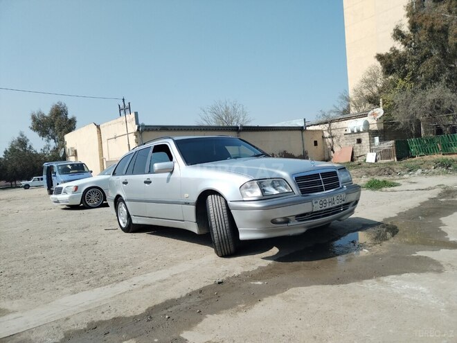 Mercedes C 220 d 2000, 582,801 km - 2.2 л - Şirvan