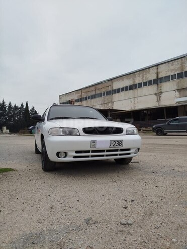 Daewoo Nubira 1998, 358,600 km - 2.0 l - Bakı