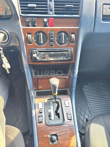 Mercedes C 200 1994, 243,554 km - 2.0 l - Lənkəran