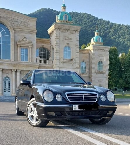 Mercedes E 240 2000, 300,000 km - 2.4 л - Gəncə