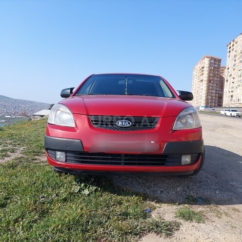 Kia Rio 2005, 353,000 km - 1.5 l - Biləsuvar