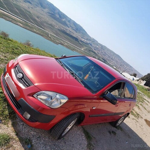 Kia Rio 2005, 353,000 km - 1.5 l - Biləsuvar