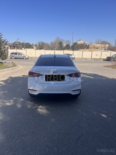 Hyundai Accent 2019, 99,500 km - 1.6 l - Bakı