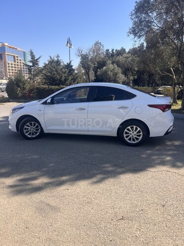 Hyundai Accent 2019, 99,500 km - 1.6 l - Bakı