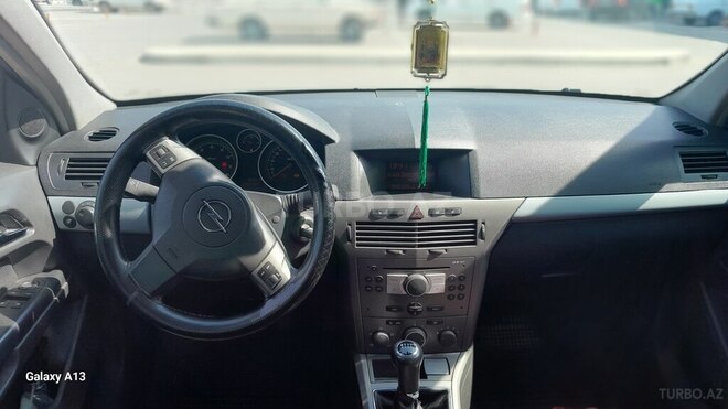 Opel Astra 2005, 256,235 km - 1.4 л - Şəmkir