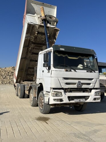 HOWO Sinotruk 2011, 300,000 km - 9.7 l - Bakı
