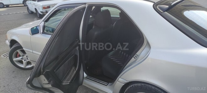 Mercedes C 230 2000, 333,234 km - 2.3 l - Gəncə