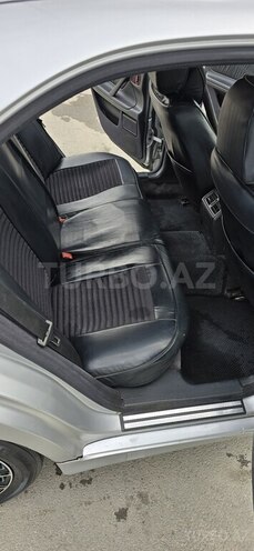 Mercedes E 320 2001, 480,000 km - 3.2 l - Bakı