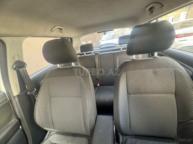 Skoda Fabia 2013, 172,433 km - 1.6 l - Bakı