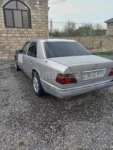 Mercedes E 250 1992, 777,770 km - 2.5 l - Tərtər