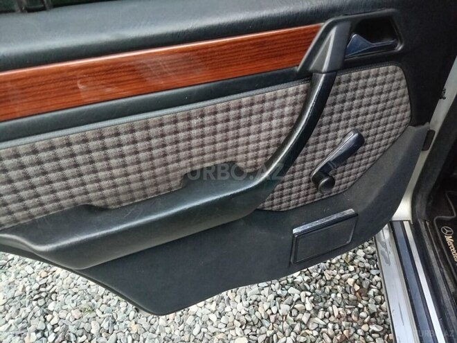 Mercedes E 250 1992, 777,770 km - 2.5 l - Tərtər