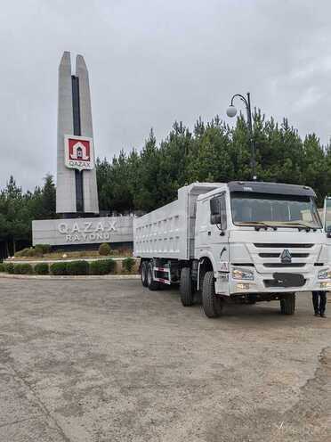 HOWO Sinotruk 2011, 312,000 km - 9.5 l - Qazax