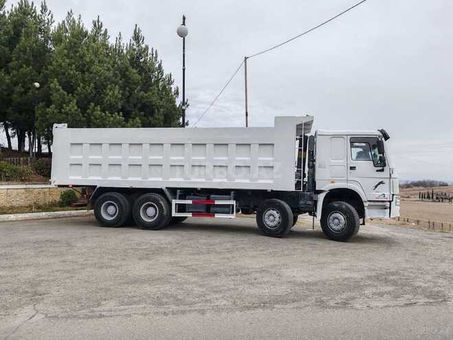 HOWO Sinotruk 2011, 312,000 km - 9.5 l - Qazax
