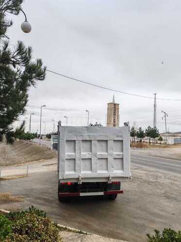 HOWO Sinotruk 2011, 312,000 km - 9.5 l - Qazax
