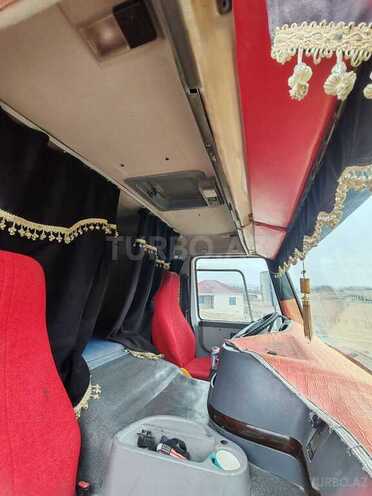 HOWO Sinotruk 2011, 312,000 km - 9.5 l - Qazax