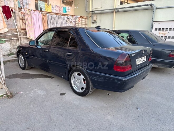 Mercedes C 220 d 1999, 595,000 km - 2.2 l - Bakı