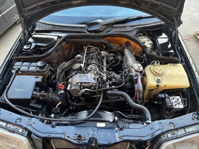 Mercedes C 220 d 1999, 595,000 km - 2.2 l - Bakı
