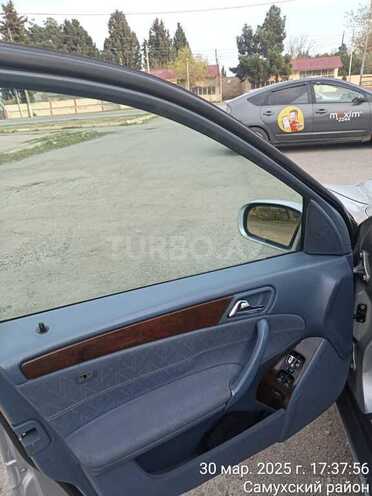 Mercedes C 180 2001, 407,000 km - 2.0 l - Gəncə