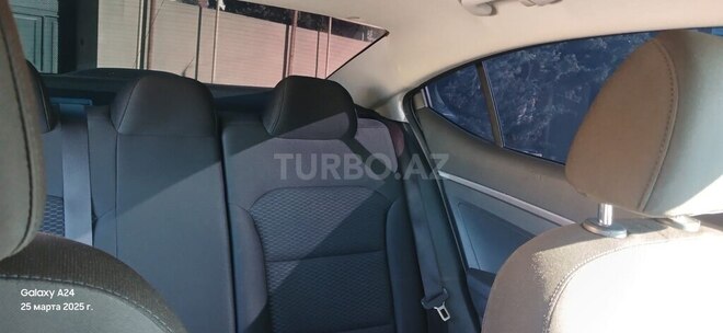 Hyundai Elantra 2019, 161,739 km - 2.0 л - Bakı