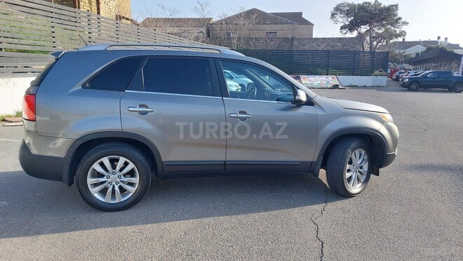 Kia Sorento-2