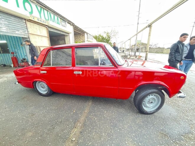 LADA (VAZ) 21011 1981, 90,000 km - 1.3 л - Bakı