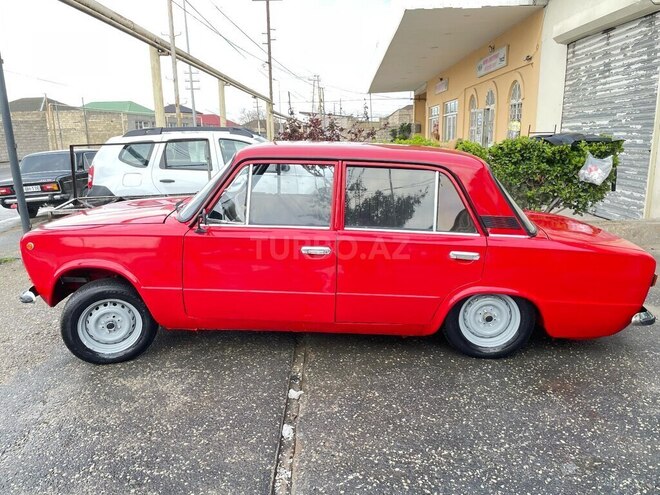 LADA (VAZ) 21011 1981, 90,000 km - 1.3 л - Bakı