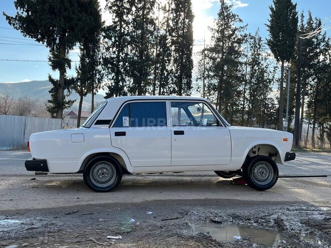 LADA (VAZ) 2107 2008, 26,000 km - 1.6 l - Tovuz