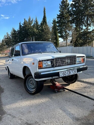 LADA (VAZ) 2107 2008, 26,000 km - 1.6 l - Tovuz