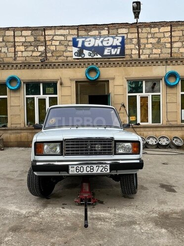 LADA (VAZ) 2107 2008, 26,000 km - 1.6 l - Tovuz