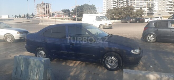 Renault Megane 1996, 359,000 km - 1.6 l - Bakı