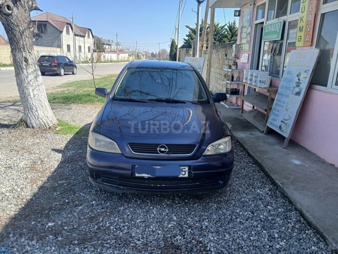 Opel Astra 1998, 400,000 km - 1.6 l - Quba