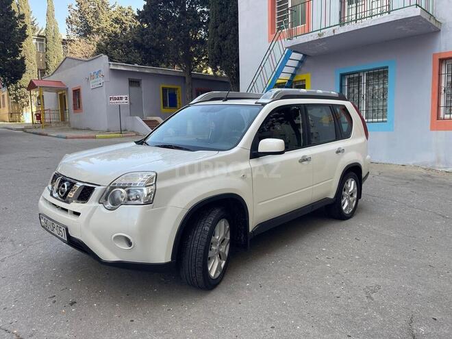 Nissan X-Trail 2013, 144,000 km - 2.5 l - Bakı