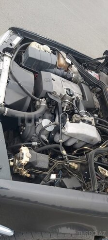 Mercedes E 220 1994, 280,000 km - 2.2 л - Gəncə