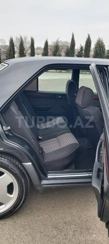 Mercedes E 220 1994, 280,000 km - 2.2 л - Gəncə