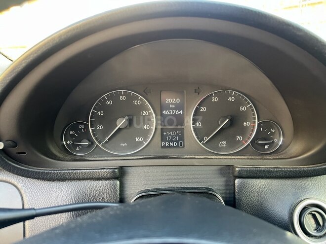 Mercedes  2004, 463,800 km - 2.6 л - Bakı