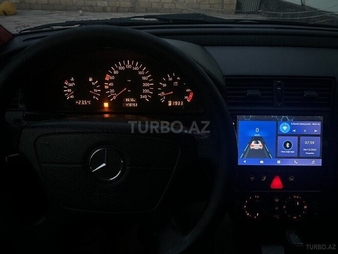 Mercedes C 180 1999, 470,753 km - 1.8 l - Tovuz