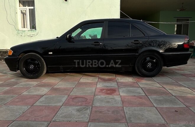 Mercedes C 180 1999, 470,753 km - 1.8 l - Tovuz
