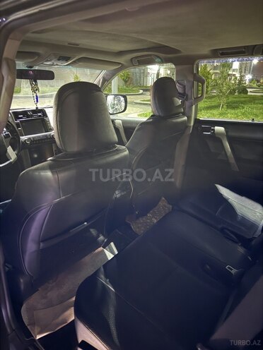 Toyota Land Cruiser Prado 2010, 197,000 km - 2.7 л - Bakı