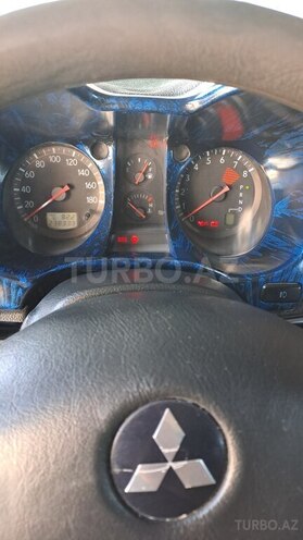 Mitsubishi Airtrek 2003, 238,000 km - 2.0 л - Bakı
