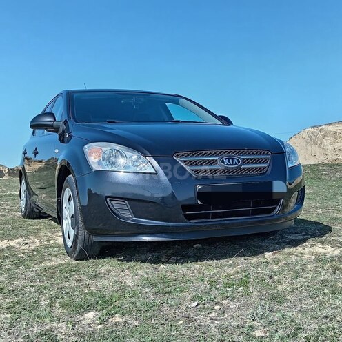 Kia Ceed 2009, 135,000 km - 1.4 л - Şamaxı