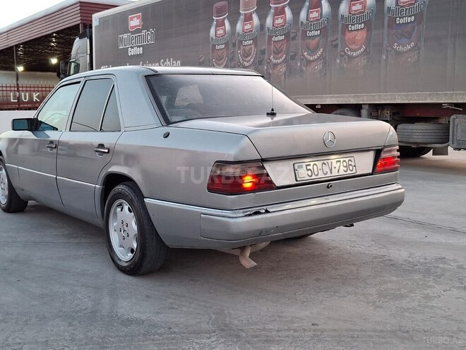 Mercedes E 250 1991, 325,000 km - 2.5 l - Sabirabad